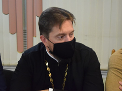 Коронавирус: саратовский общественник предложил успокаивать пассажиров автобусов табличками