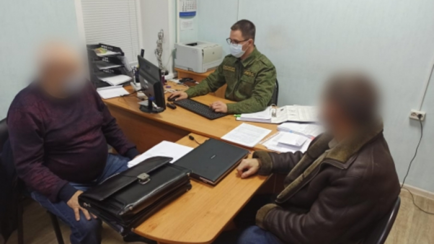Следствие: пьяный раздавил шею пенсионерке и закрыл труп на балконе