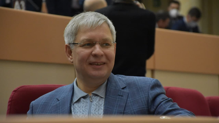 Увод земель музея Федина. Суд запретил матери депутата Сергея Курихина продавать и дарить здание ресторана