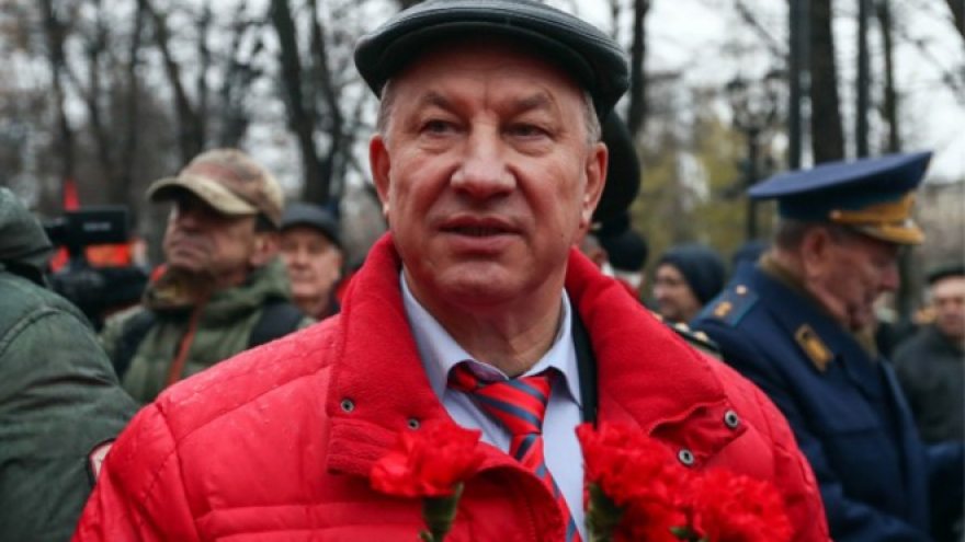 Источник: под Саратовом полицейские нашли тушу лося в автомобиле, за рулем был депутат Госдумы от КПРФ Валерий Рашкин