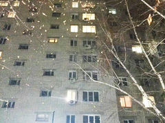 В Саратове упавший кирпич убил пенсионера: в доме уже два месяца ремонтируют крышу