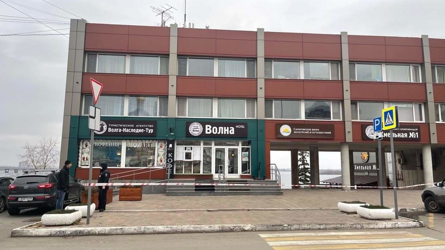 В Саратове росгвардейцы эвакуировали сотрудников и посетителей Речного вокзала