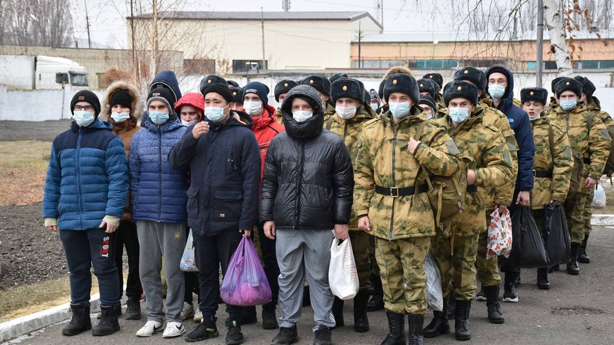 Год, который изменит жизнь: саратовских новобранцев отправили служить на флот в Крым