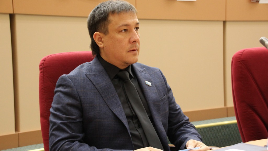 Депутаты Саратовской гордумы одобрили покупку мусорных контейнеров на 25 миллионов рублей