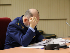 Депутаты Саратовской гордумы одобрили покупку мусорных контейнеров на 25 миллионов рублей