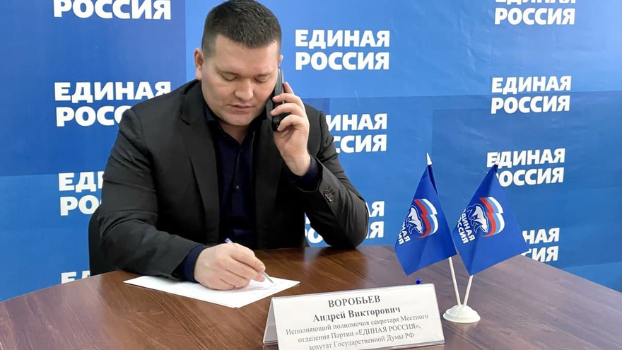 Лестница для ветеранов, опасный склад, госпитализация в Москву: депутаты помогли решить проблемы саратовцев
