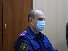 Дело замначальника РЭО ГИБДД Сергея Леонова: полицейский отказывается говорить о взятке, его проверят на другие преступления