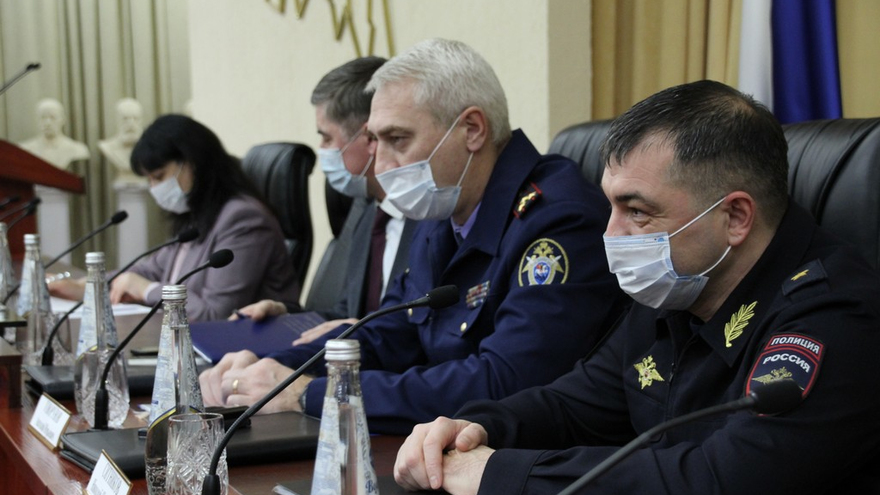 Все некрасиво: дольщики недовольны высоткой-долгостроем на Сакко и Ванцетти