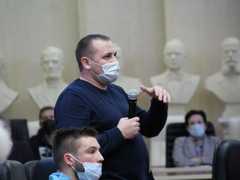 Все некрасиво: дольщики недовольны высоткой-долгостроем на Сакко и Ванцетти