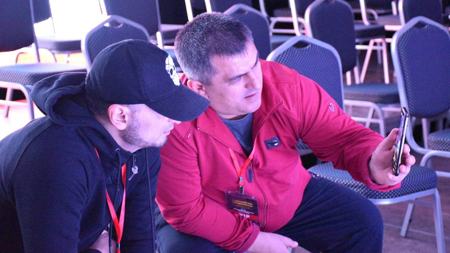 Агрессивный спорт для мужчин: в Саратове устроили турнир по MMA