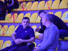 Агрессивный спорт для мужчин: в Саратове устроили турнир по MMA