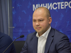 Уехал на свадьбу: на саратовском турнире по MMA ждали блогера-карлика Хасбика