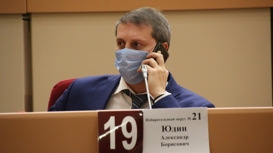 Замечательный бюджет Саратова с полумиллиардным дефицитом одобрен депутатами