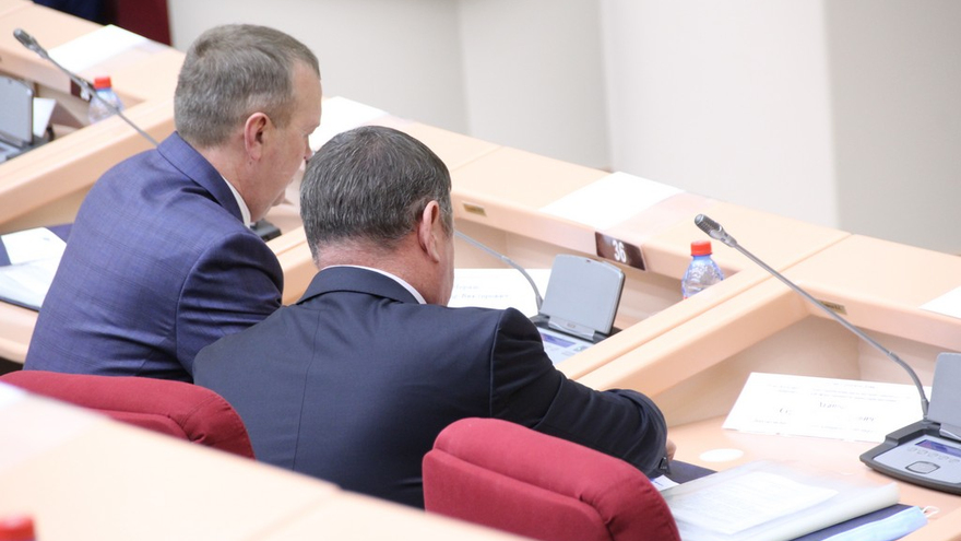 Замечательный бюджет Саратова с полумиллиардным дефицитом одобрен депутатами