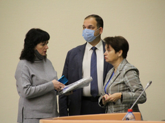 Замечательный бюджет Саратова с полумиллиардным дефицитом одобрен депутатами