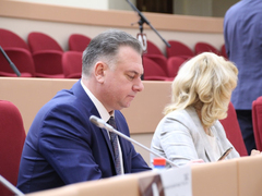 Замечательный бюджет Саратова с полумиллиардным дефицитом одобрен депутатами