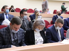 Замечательный бюджет Саратова с полумиллиардным дефицитом одобрен депутатами