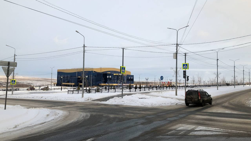 В Саратове не работают светофоры на Бульваре Героев Отечества: местные жители переживают за детей, пенсионеров и матерей с колясками
