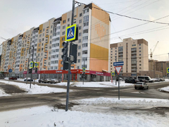 В Саратове не работают светофоры на Бульваре Героев Отечества: местные жители переживают за детей, пенсионеров и матерей с колясками
