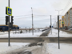В Саратове не работают светофоры на Бульваре Героев Отечества: местные жители переживают за детей, пенсионеров и матерей с колясками