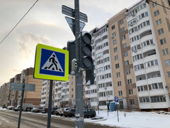В Саратове не работают светофоры на Бульваре Героев Отечества: местные жители переживают за детей, пенсионеров и матерей с колясками