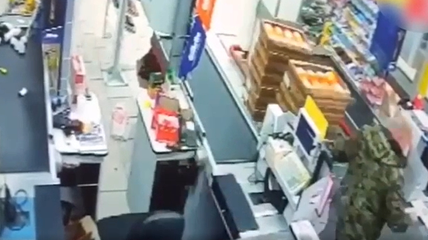 Саратовец украл из Магнита более 360 килограммов тушек бройлеров