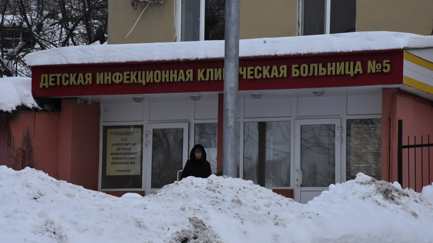 В радаевскую приемную звонил – результата ноль. Забили: в Саратове уборщик снега пожаловался на коммунальный коллапс