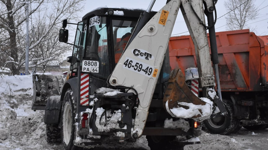 В радаевскую приемную звонил – результата ноль. Забили: в Саратове уборщик снега пожаловался на коммунальный коллапс