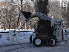 В радаевскую приемную звонил – результата ноль. Забили: в Саратове уборщик снега пожаловался на коммунальный коллапс