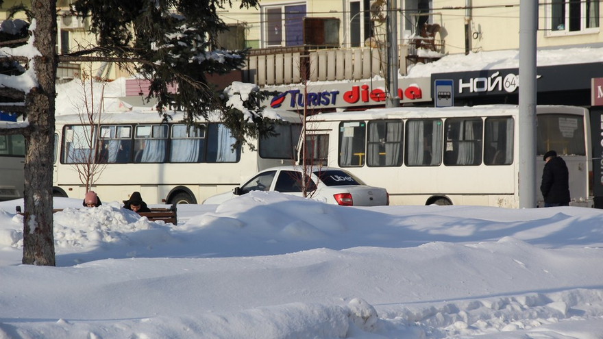 Саратовцы пожаловались губернатору Валерию Радаеву на холод в автобусах: чиновники не нашли подтверждения словам горожан