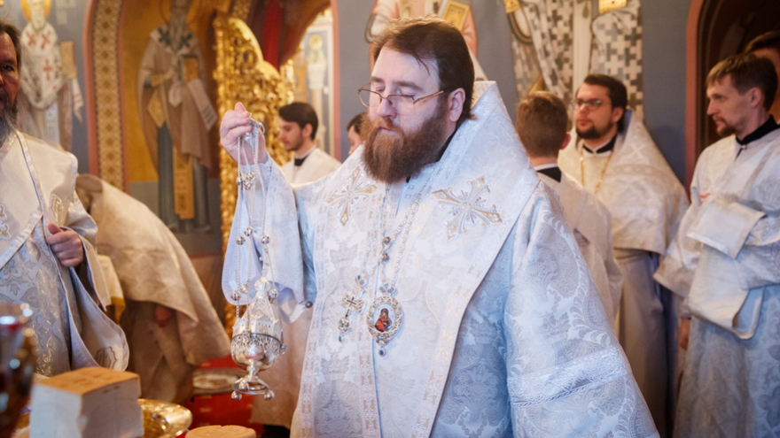 Это неправильно: саратовский митрополит Игнатий осудил прихожан, которые не стали причащаться