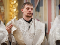 Это неправильно: саратовский митрополит Игнатий осудил прихожан, которые не стали причащаться