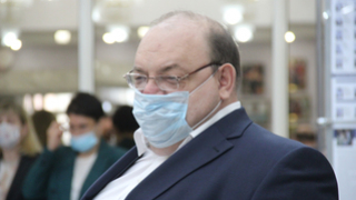 Министр здравоохранения заявил о неизбежном появлении омикрон-штамма COVID-19 в Саратовской области