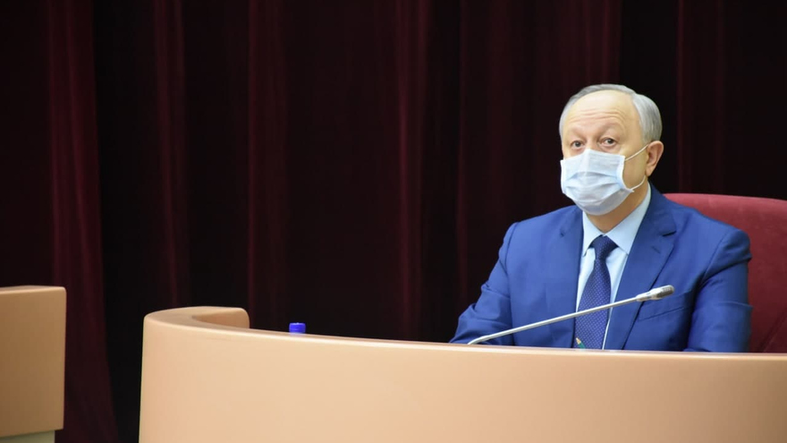 Не надо кислое с пресным путать и все это на уши навешивать: в областной думе объяснили, зачем антикоронавирусной горячей линии 10 миллионов рублей