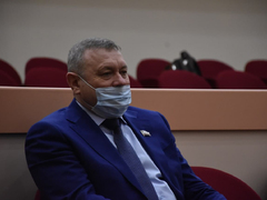 Не надо кислое с пресным путать и все это на уши навешивать: в областной думе объяснили, зачем антикоронавирусной горячей линии 10 миллионов рублей