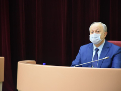 Не надо кислое с пресным путать и все это на уши навешивать: в областной думе объяснили, зачем антикоронавирусной горячей линии 10 миллионов рублей