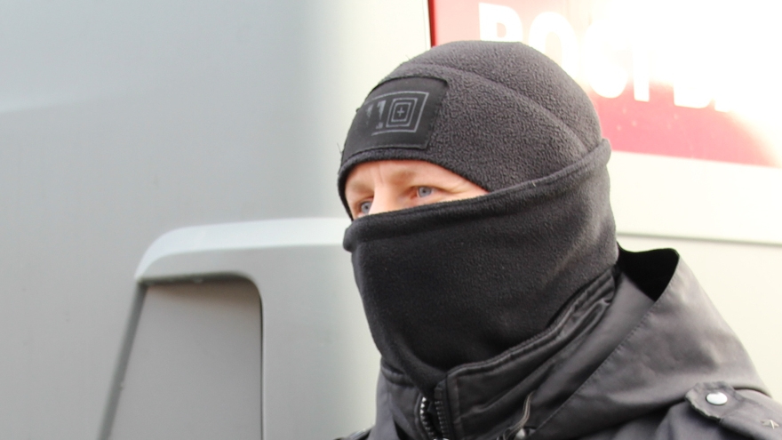 Источник: в Саратове заминировали два детских сада и школу