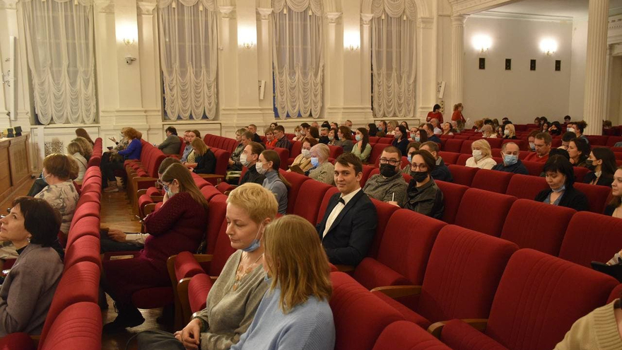 Шедевр ЮНЕСКО в Саратове: уникальный музыкальный инструмент сравнили со строптивым конем