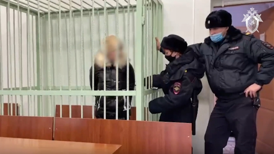 Пятилетнего мальчика до полусмерти изрезали ножом: суд арестовал мать потерпевшего