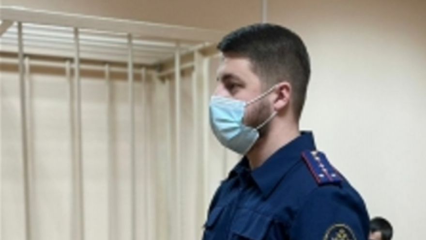 Пятилетнего мальчика до полусмерти изрезали ножом: суд арестовал мать потерпевшего