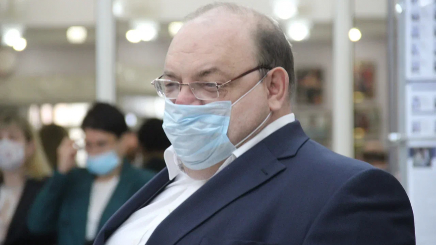 Глава минздрава в случае повышения по службе намерен довести время жизни саратовцев до уровня развитых стран