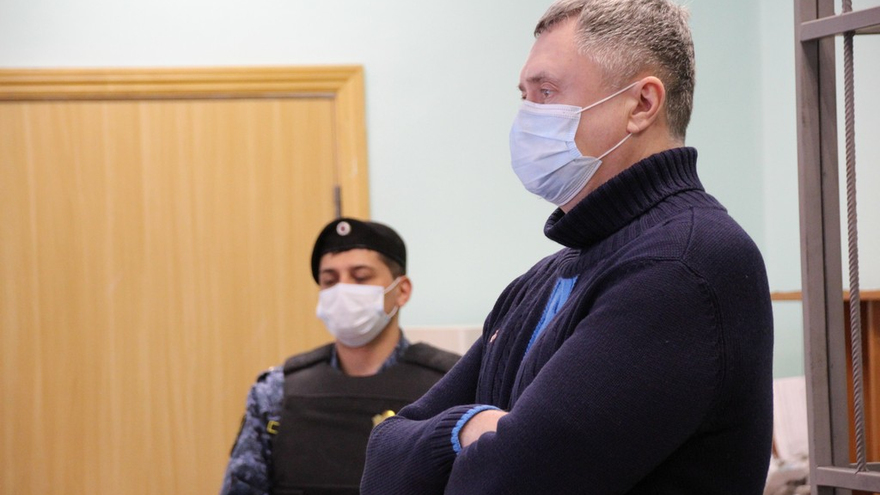 Экс-главу администрации Саратова Алексея Прокопенко признали виновным: его приговорили к 7 годам колонии