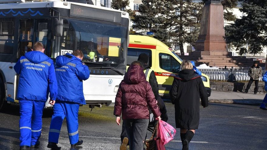 Олимпиада идёт – они уже нас стреляли: прибывшие в Саратов беженцы рассказали, почему уехали из Донбасса 