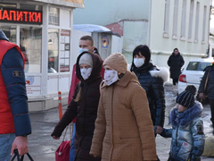 Олимпиада идёт – они уже нас стреляли: прибывшие в Саратов беженцы рассказали, почему уехали из Донбасса 