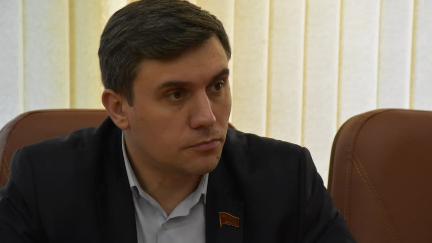 Нарушения антикоррупционного законодательства: за что блогера Николая Бондаренко хотят лишить мандата депутата