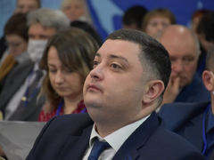 Саратовский губернатор потребовал увеличить валовой региональный продукт до триллиона рублей