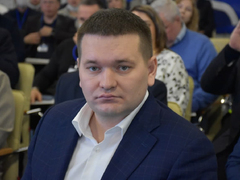 Саратовский губернатор потребовал увеличить валовой региональный продукт до триллиона рублей