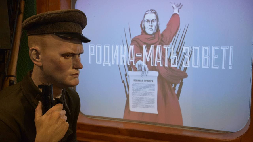 Сцены пыток, жестокости и насилия: в Саратов приехал поезд-музей 