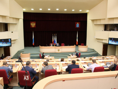 Депутаты разрешили администрации Саратова набрать кредитов: дефицит бюджета вырастет на 83 миллиона рублей