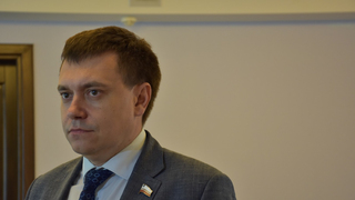 Саратовский министр пообещал беженцам с Донбасса работу в строительных компаниях